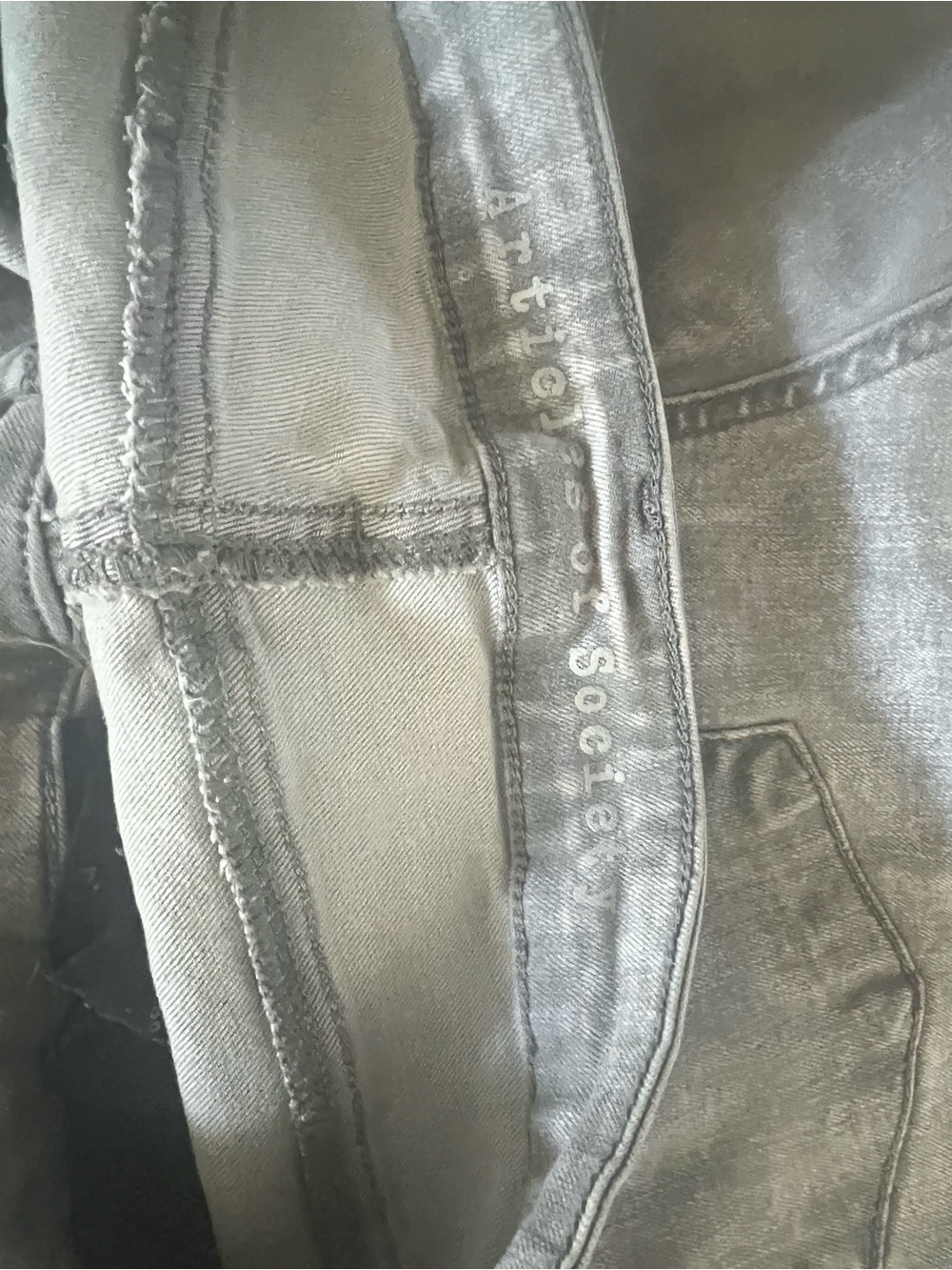 Gray Men’s Jeans — Unbranded